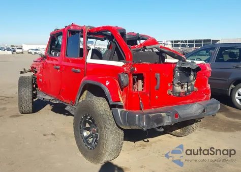 2020 Jeep Wrangler Unlimited Sahara 4X4 from USA, damaged, VIN 1C4HJXEN5LW230101